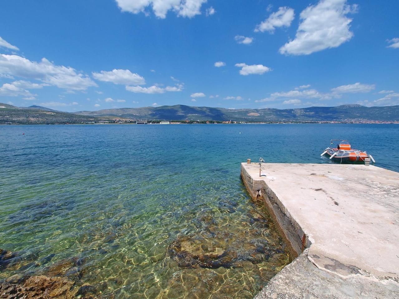 Apartment Mornar-3 By Interhome Trogir Exterior foto